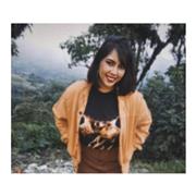 Profesora infantil en asignaturas de artes y literatura